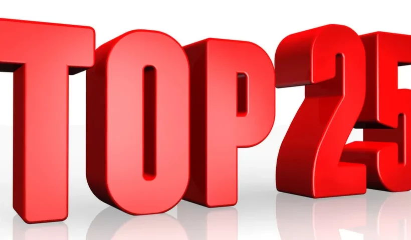 A red sign that says top 7